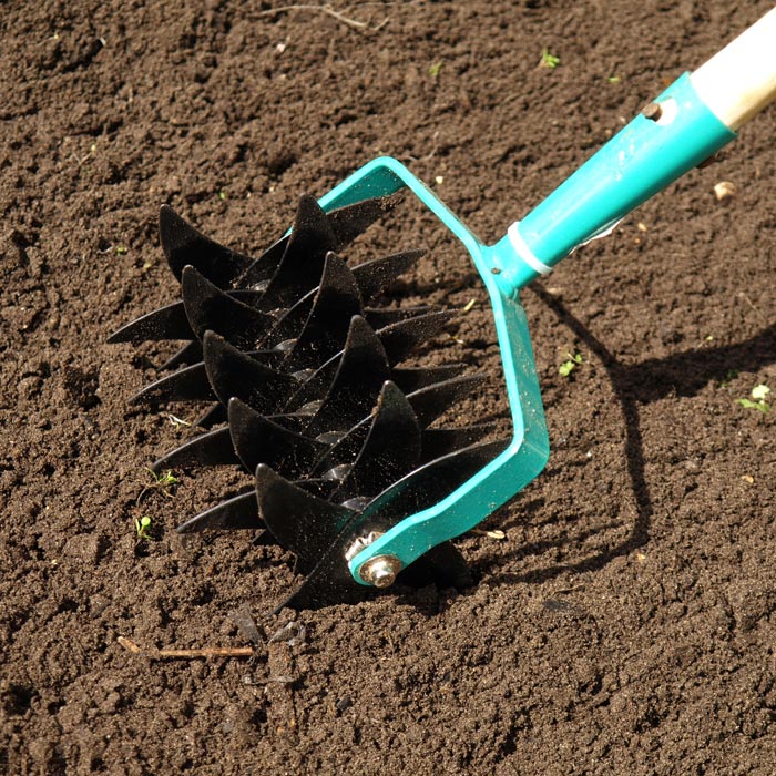 aerate soil
